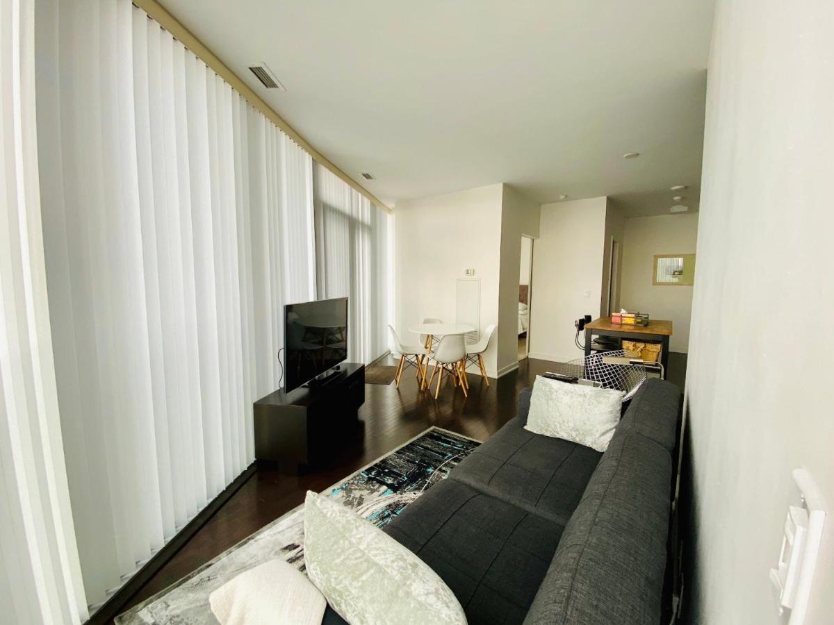 Corporate Suite Торонто Екстер'єр фото