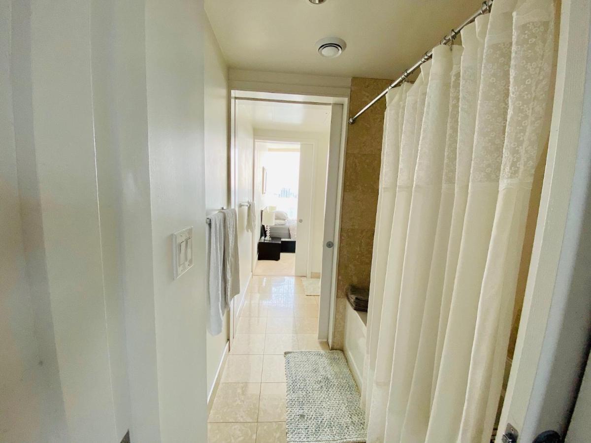 Corporate Suite Торонто Екстер'єр фото